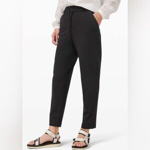 Lululemon Women’s Keep Moving Pant 7/8 High-Rise Sz 12 Black